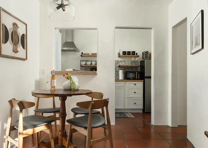 1 Bedroom Casita - Casa Blanca